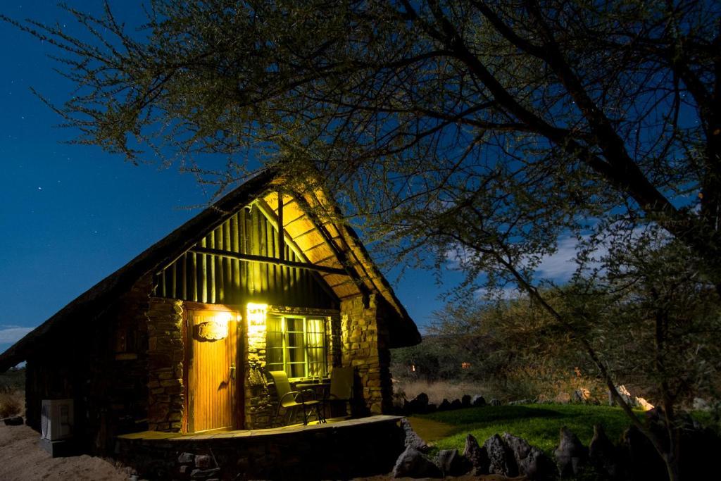 Etusis Lodge Usakos Exteriér fotografie