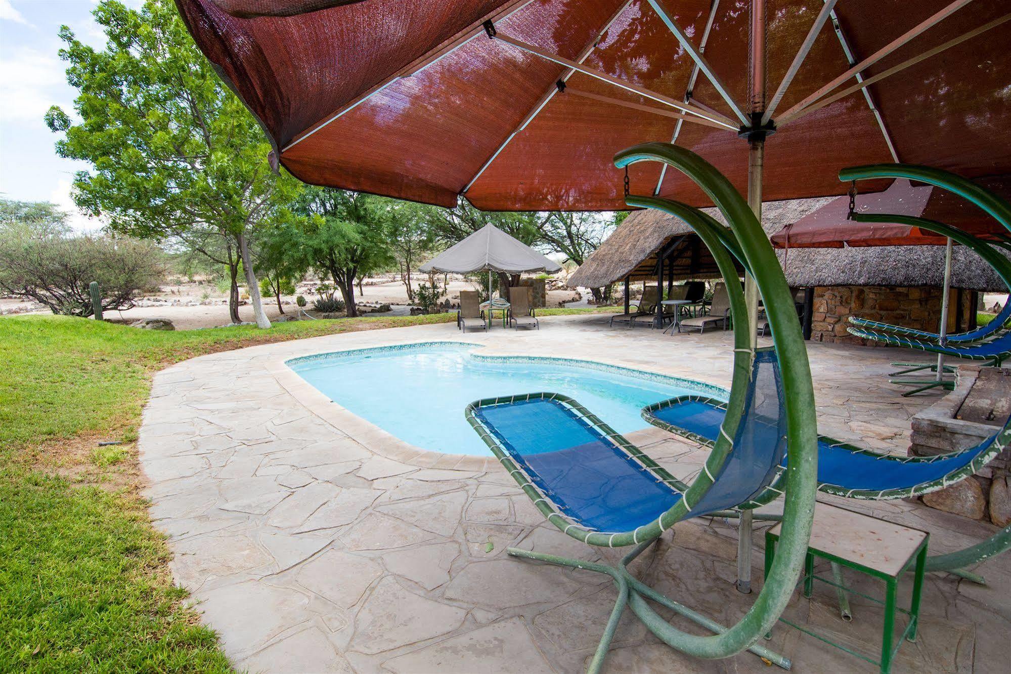 Etusis Lodge Usakos Exteriér fotografie