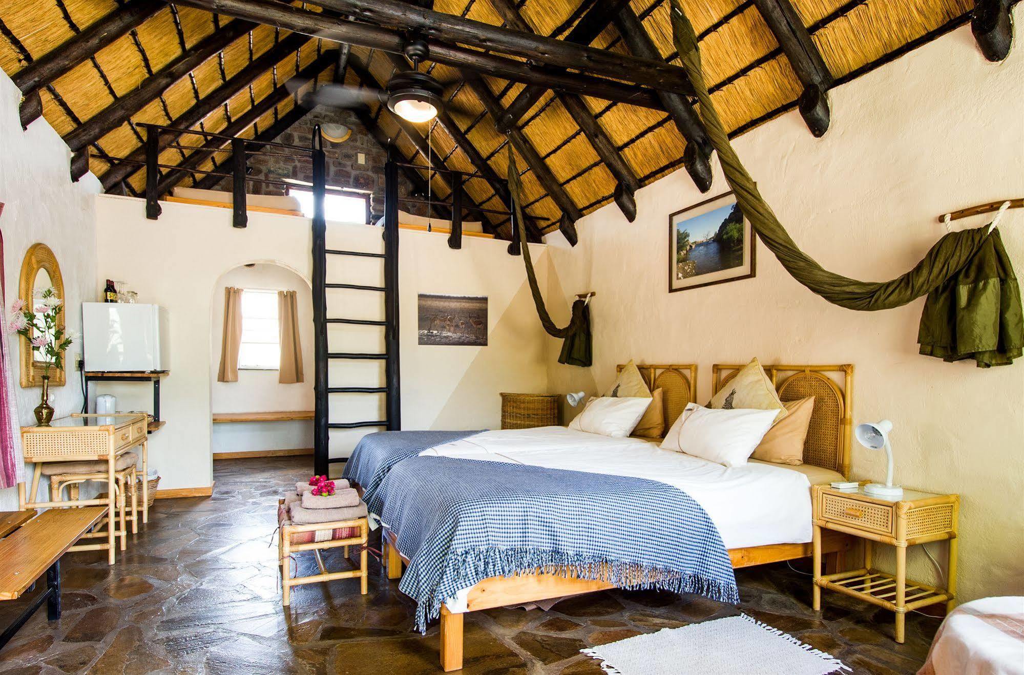 Etusis Lodge Usakos Exteriér fotografie